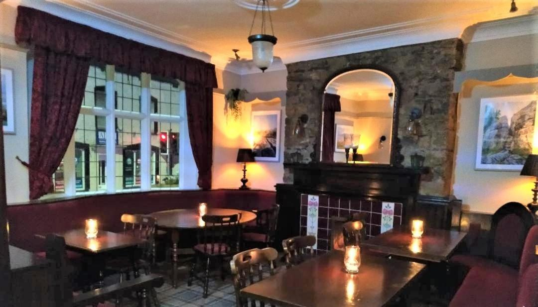 Hotel The Bulls Head Milnthorpe Exterior foto