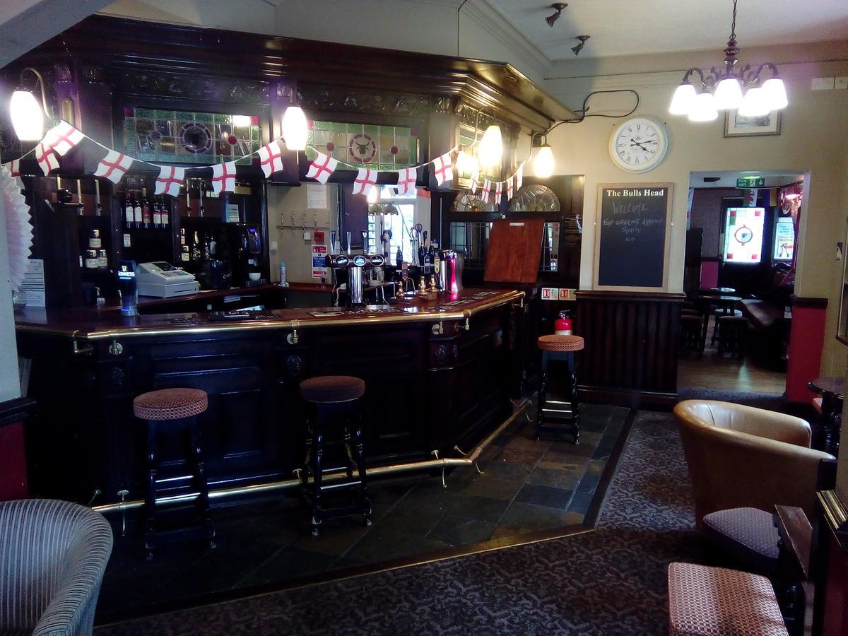 Hotel The Bulls Head Milnthorpe Exterior foto